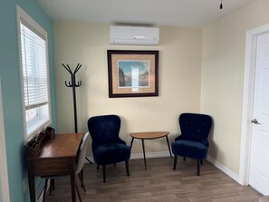 Apartment, 3 Bedrooms, Kitchen, Ocean View | Interior - Drift Ashore House (Rocky Harbour)