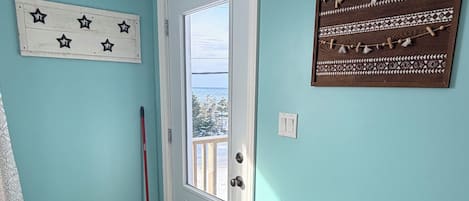 Apartment, 3 Bedrooms, Kitchen, Ocean View | Interior