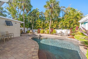 A heated pool - Private Pool - Yacht Rock Ranch by SeaBreeze Vacation (Holmes Beach)