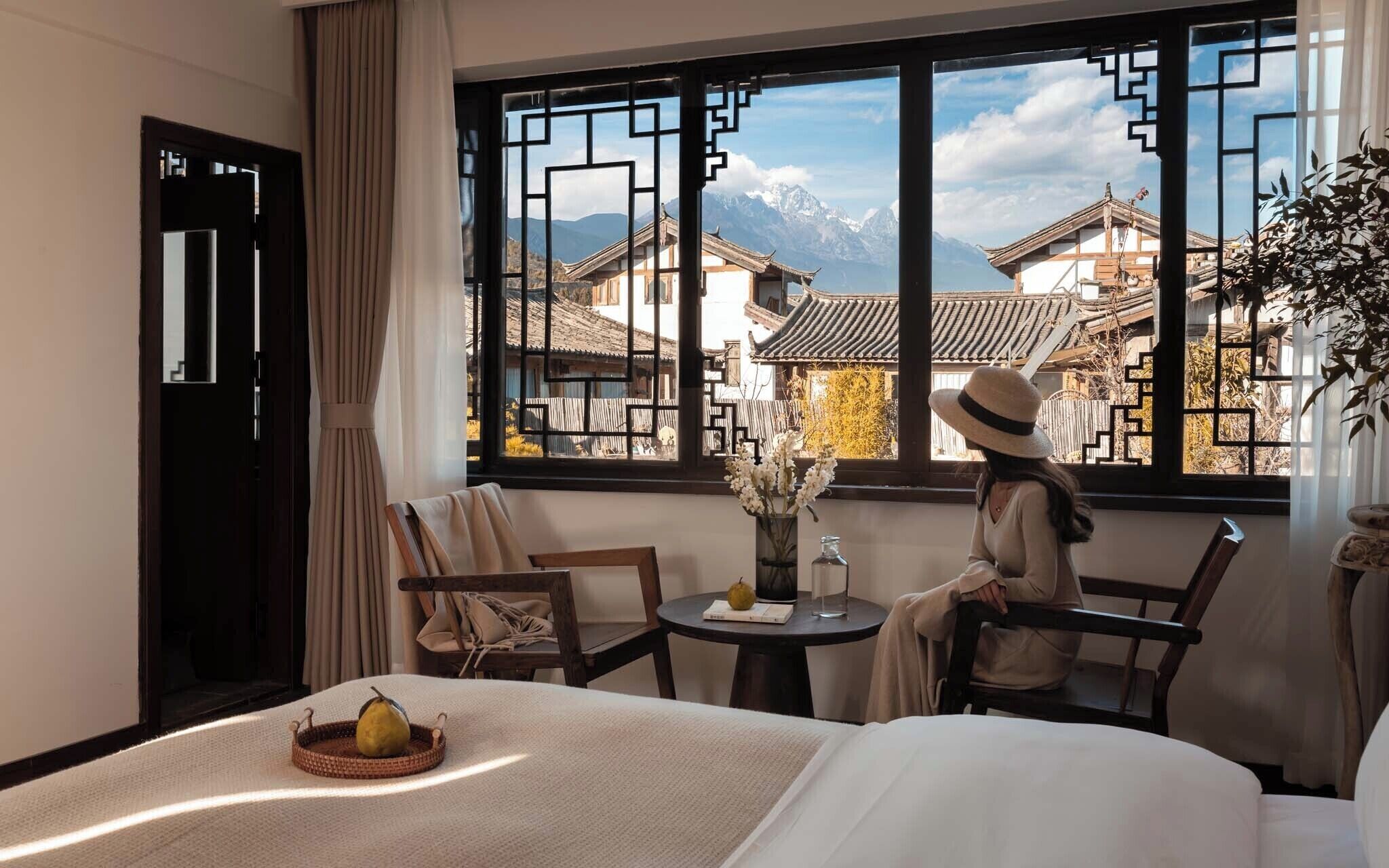 Standard Room, Patio | Minibar, blackout drapes, soundproofing, free WiFi