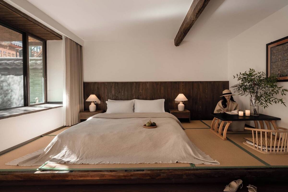 Dobbeltrom – senior, terrasse | Minibar, blendingsgardiner, lydisolert og wi-fi (inkludert)