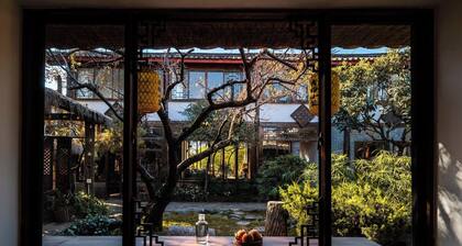 Lijiang Lazy Tribe Snow Mountain View Inn