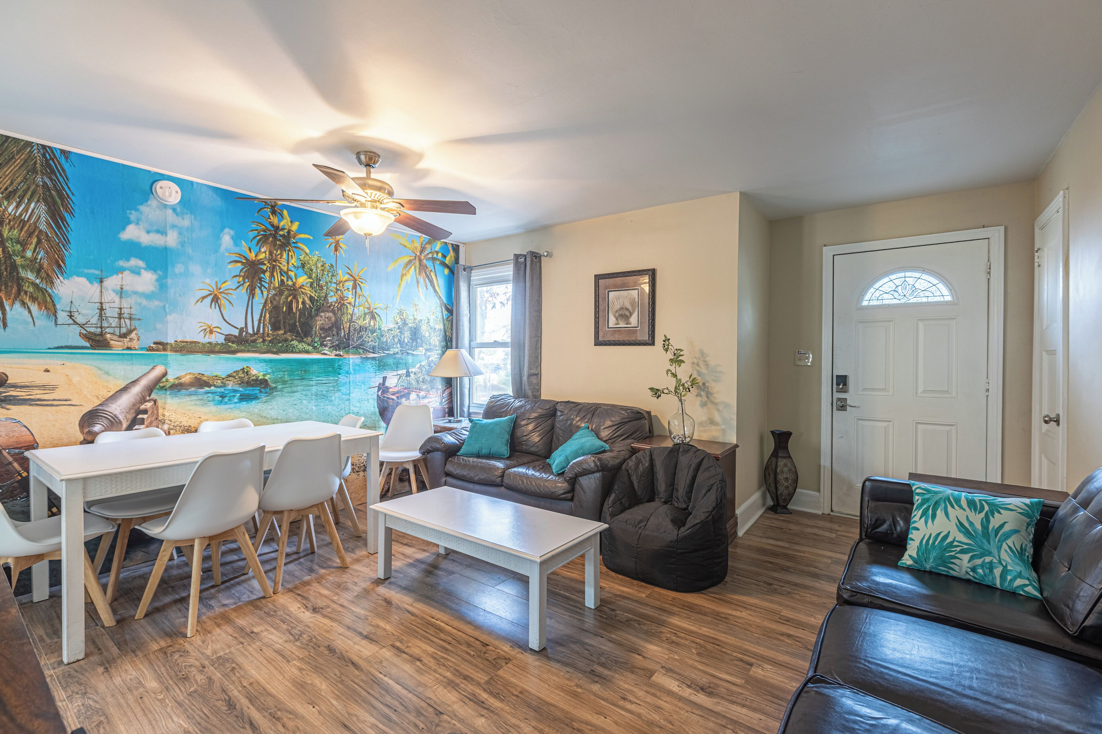 2 Nextdoor Singlefamily Homes Centrallylocated/hottub/hugeyard/firepit/sleeps 30 - Myrtle Beach, SC