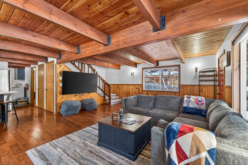 Mountains Are Calling- Downtown Oasis With Game Room, Hot Tub, And Trailer Parking - McCall, ID