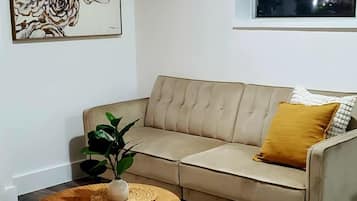 Comfort Studio, Kitchenette | Free WiFi, bed sheets