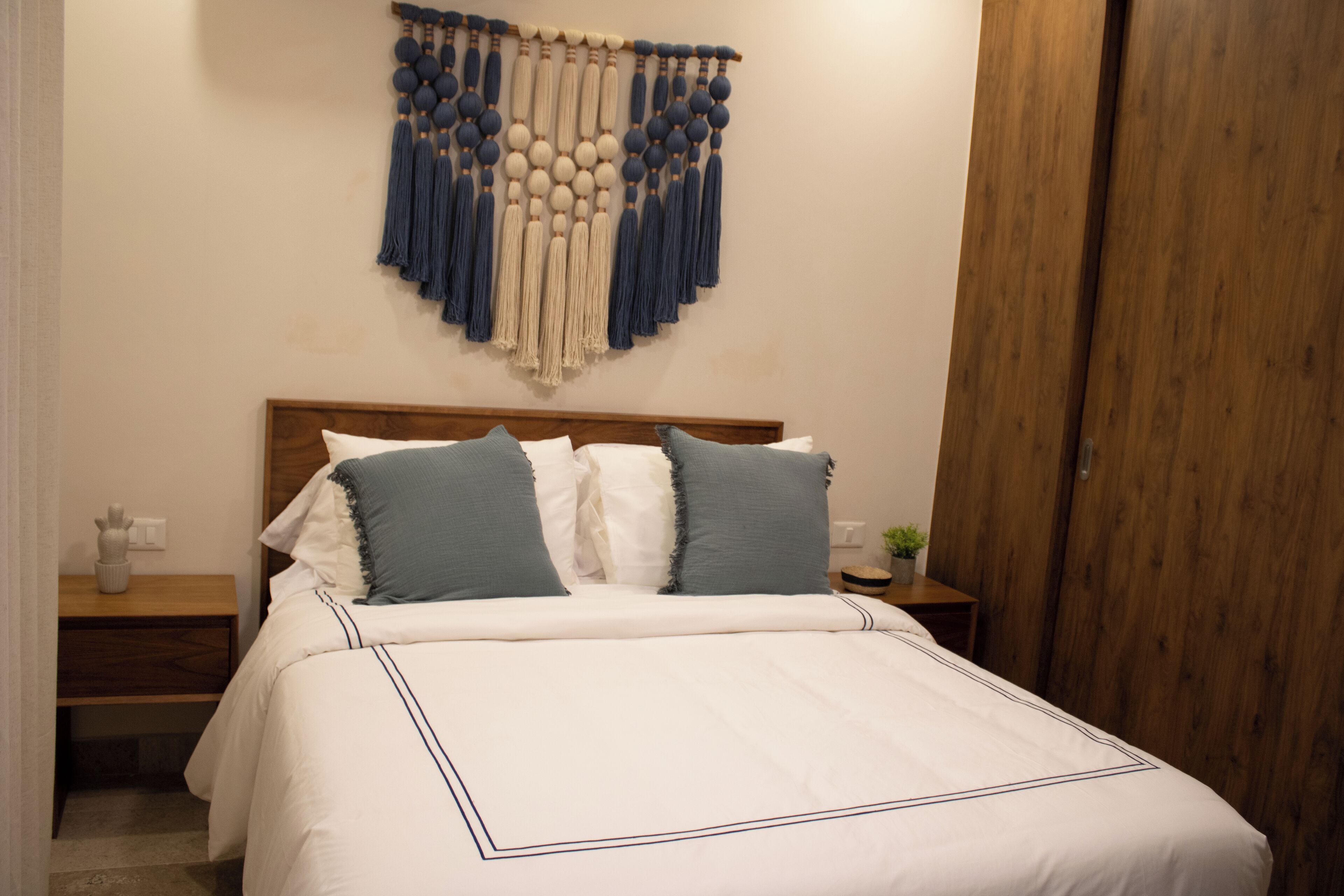 Caja fuerte y wifi gratis