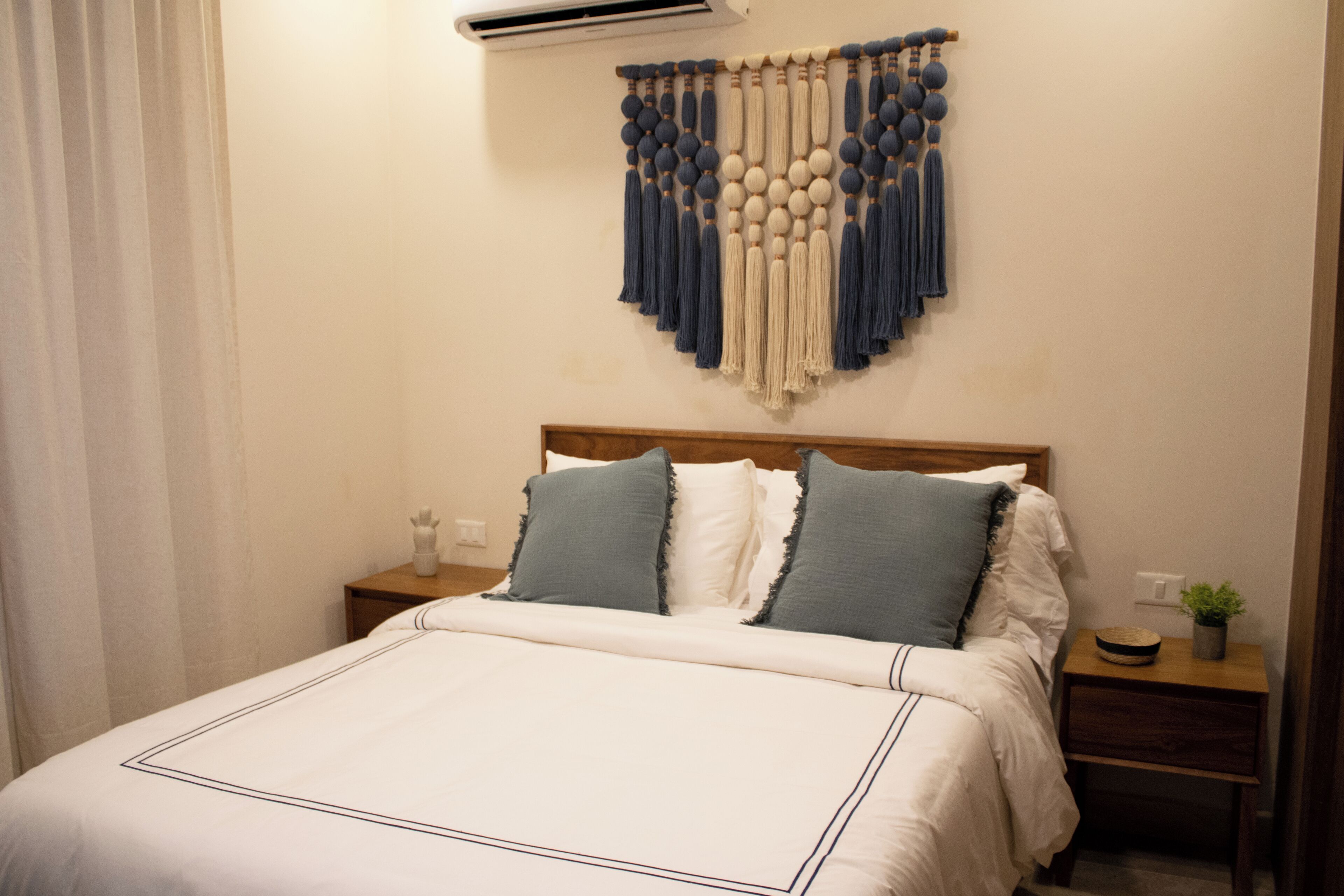 Caja fuerte y wifi gratis