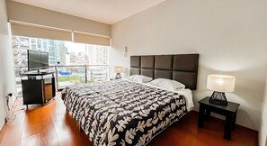 2 bedrooms, iron/ironing board, WiFi, bed sheets - Centrally located apartment with sea view in Malecon Balta - Miraflores (Miraflores)