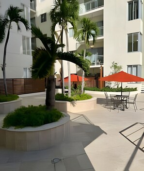 Lägenhet | Restaurang utomhus