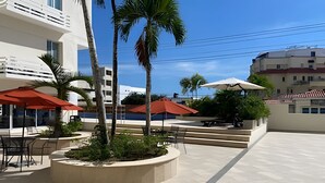 Apartment | Terrace/patio - Apartamento a pasos de la playa  (Boca Chica)