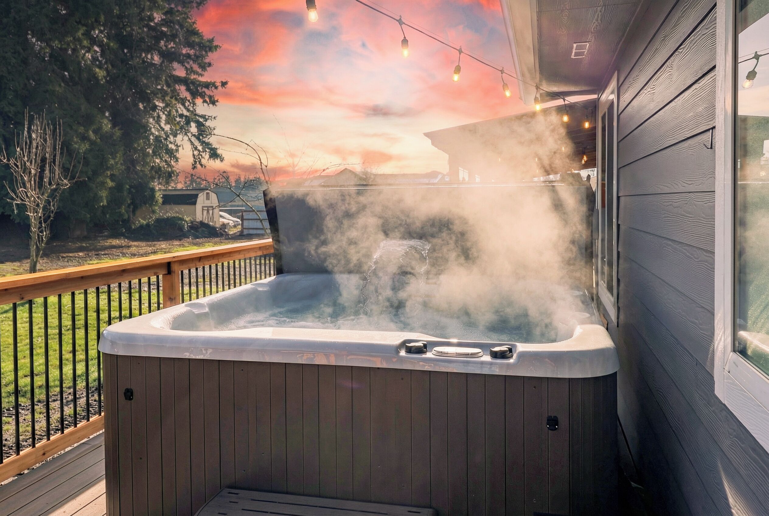 Outdoor spa tub