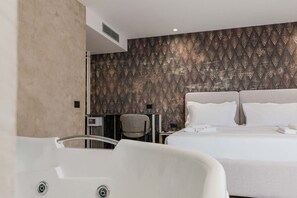 House - Ermes Deluxe Suite With Balcony (Durrës)