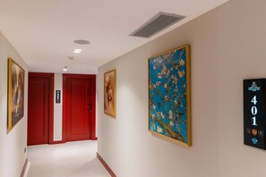 House - Ermes Deluxe Family Room With French Balcony (Durrës)