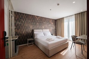 1 bedroom - Ermes Deluxe Double Room With French Balcony (Durrës)