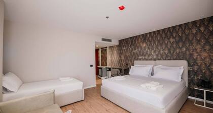 Ermes Deluxe Triple Room With Balcony and Sofa Bed