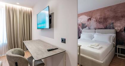 Ermes Deluxe Triple Room With Sofa Bed