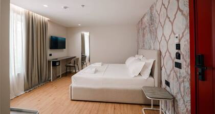 Ermes Deluxe Double Room With Sofa Bed