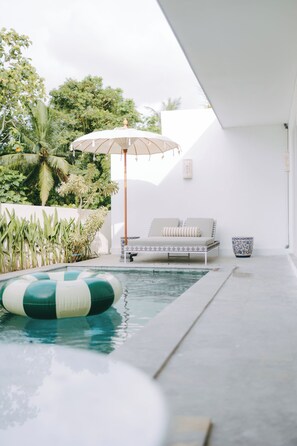 Deluxe Villa, Private Pool | Premium bedding, in-room safe, desk, laptop workspace - Casa Veranda Ubud  (Ubud)