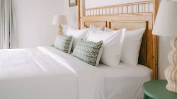 Vila Mewah, 1 kamar tidur, kolam renang pribadi | Meja kerja, ruang kerja ramah laptop, dan setrika/meja setrika