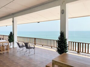 Habitació familiar, vistes al mar | Vista des de l'habitació