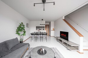 Apartment | Living area - HILLS NISEKO D (Niseko)