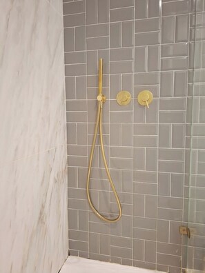 Hair dryer, towels - Apartment 505 • Lisbon • 2 bedrooms • Elevator•A/C (Lisbon)