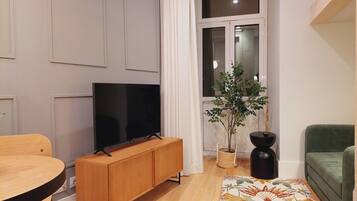 TV