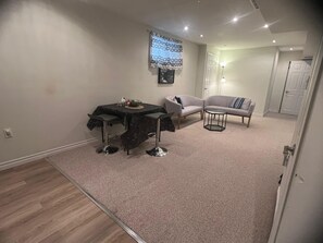 Interior - Cozy One bedroom suite 5min to Orangeville Downtown (Orangeville)