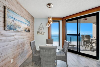 Beachfront 1BR @ Phoenix X • Sleeps 4 • Gulf Views & Next to Flora-Bama