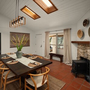 Dining - Tranquilo - Dripping Springs Farmhouse w. Heated Saltwater Pool, Sauna & Hot Tub (Dripping Springs)