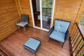 Deluxe Room | Terrace/patio