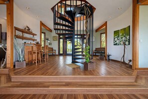 Interior - Gadadessa Eco Resort (Thambawita)