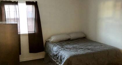 Harvey Hangout #2
One Bed One Bath Apartment