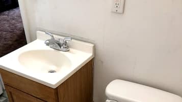 Towels, toilet paper