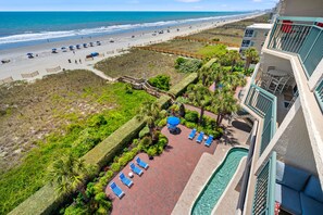 Terrace/patio - Oceanfront condo w/pool, lazy river, & family fun steps from the beach (North Myrtle Beach)