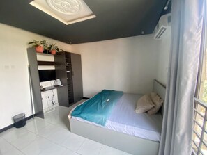 1 bedroom, iron/ironing board, free WiFi - Cozy 1-bedroom studio in welcoming Accra with AC (Accra)