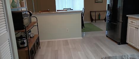 Oven, stovetop, dishwasher