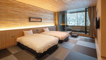 Junior Suite Japanese-Style Twin Beds Room with Private-Open-Air-Bath - Shower Only - Non-Smoking | Free WiFi, bed sheets