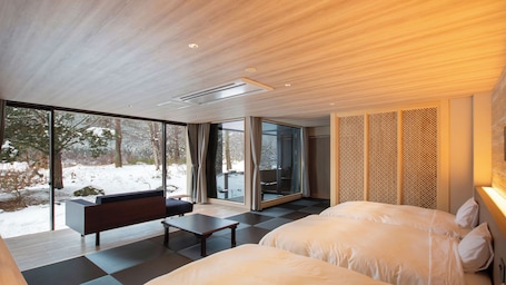 Junior Suite Japanese-Style Triple Beds Room with Private-Open-Air-Bath - Shower Only - Non-Smoking | Free WiFi, bed sheets. Ooedo Onsen Monogatari Premium Iwatehanamaki