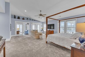 10 bedrooms, iron/ironing board, WiFi, bed sheets - Boracay - The Ultimate 8,000 Sq. Ft. Oceanfront Estate (Kure Beach)