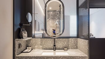 In-room safe, blackout drapes, iron/ironing board, free WiFi