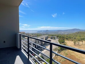 Property grounds - Marea Sabina Luxury Ocean View & Amenities (Cabo San Lucas)