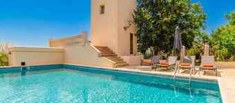 SORT NOVA - Beautiful villa with private pool and free Wifi