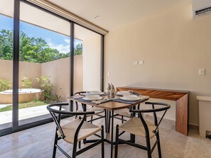 Comfort Studio | Dining - Peregrina Tulum 110 1BR Lux with Jacuzzi (Tulum)