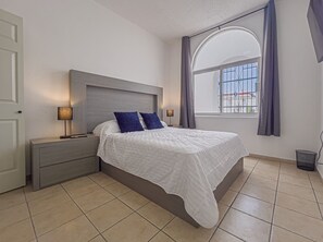 2 Schlafzimmer, Bügeleisen/Bügelbrett, WLAN