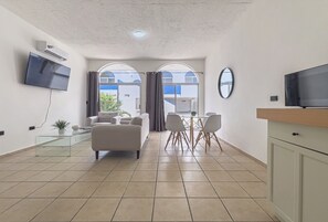 Interior - Balandra Housing 2BR home downtown LPZ walk everywhere (La Paz)