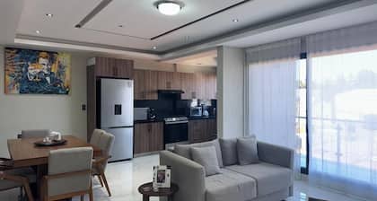 Spectacular location/New/Modern/Spacious/Luxury - 10 minutes away from downtown