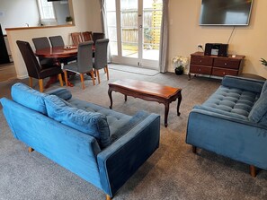 Smart TV - Cozy house in the heart of City Central (Christchurch)