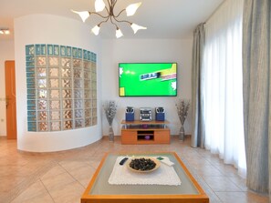 Interior - Apartment 1299 by Interhome (Flengi)