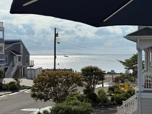 Beach Haven Vintage - Bayview & 4 Blocks to Beach